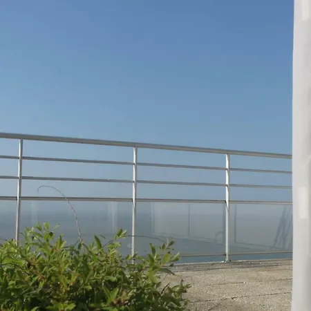 Apartment Penthouse Seaflower Blankenberge